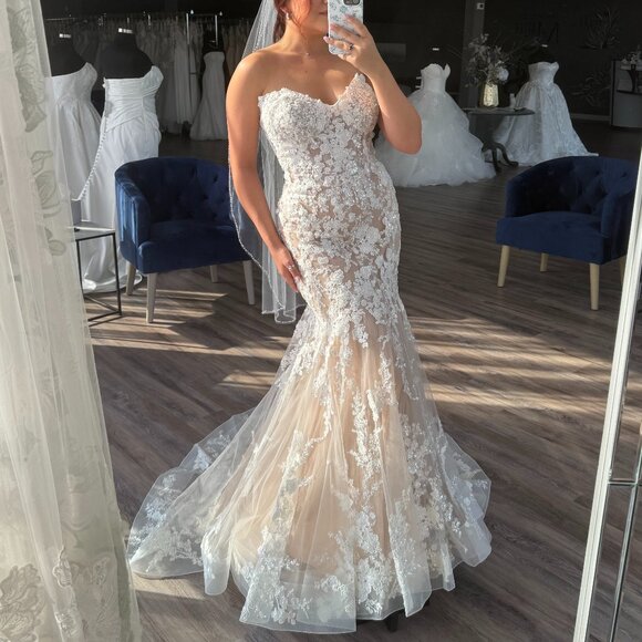 Allure Couture Wedding Dress C706 - Picture 1 of 2